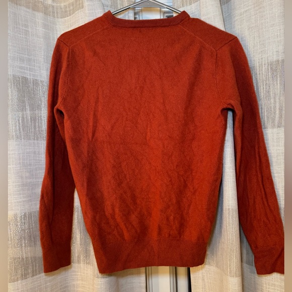 J.Crew Italian Cashmere V-neck sweater - Picture 8 of 9
